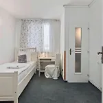 White House فندق 3*
