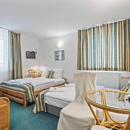 White House 3* Prag
